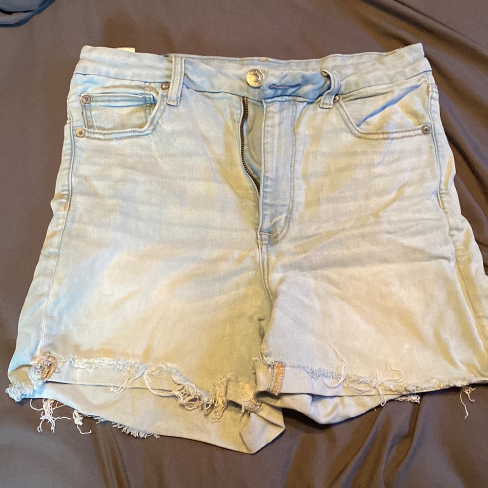 AE shorts